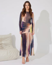 Load image into Gallery viewer, Peach &amp; Parla - Thyella Mesh Maxi
